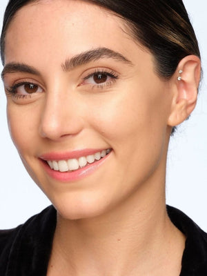 Go To Glossy Balm - Strawberry Summer - Strawberry Pink Shimmer - Model Image