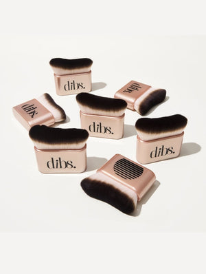 (Every)Body Brush - Model Image