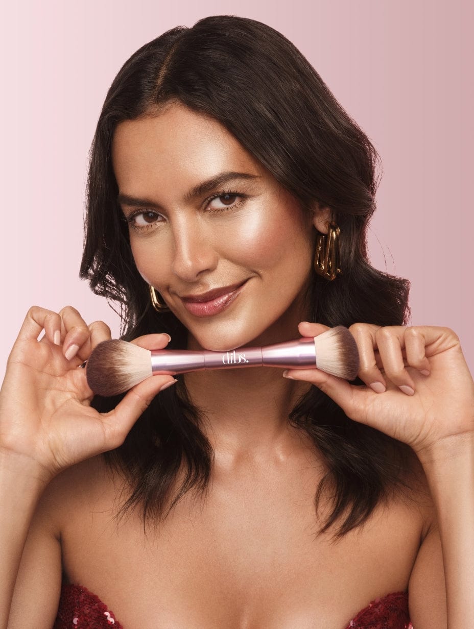 Duo Brush Face Pink Edt - Model Image